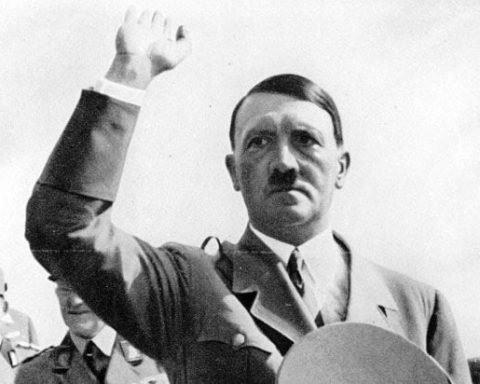 decreto Nerone Adolf hitler