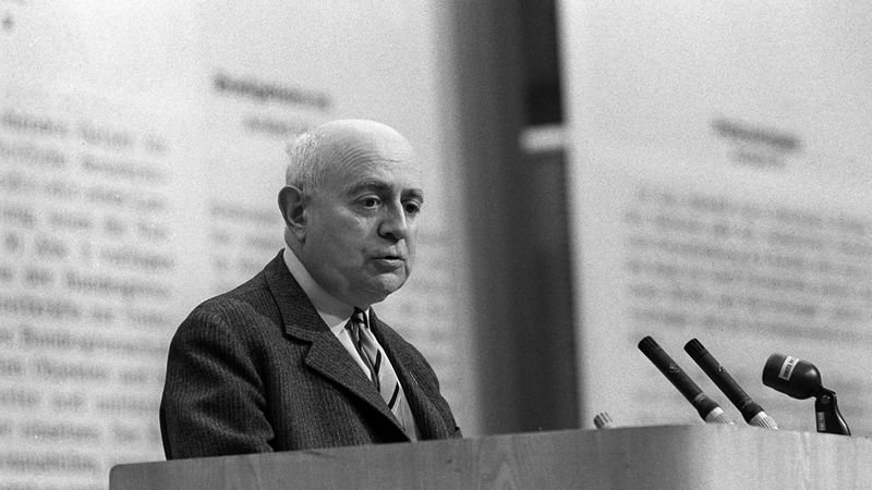 theodore adorno dialettica dell'illuminismo