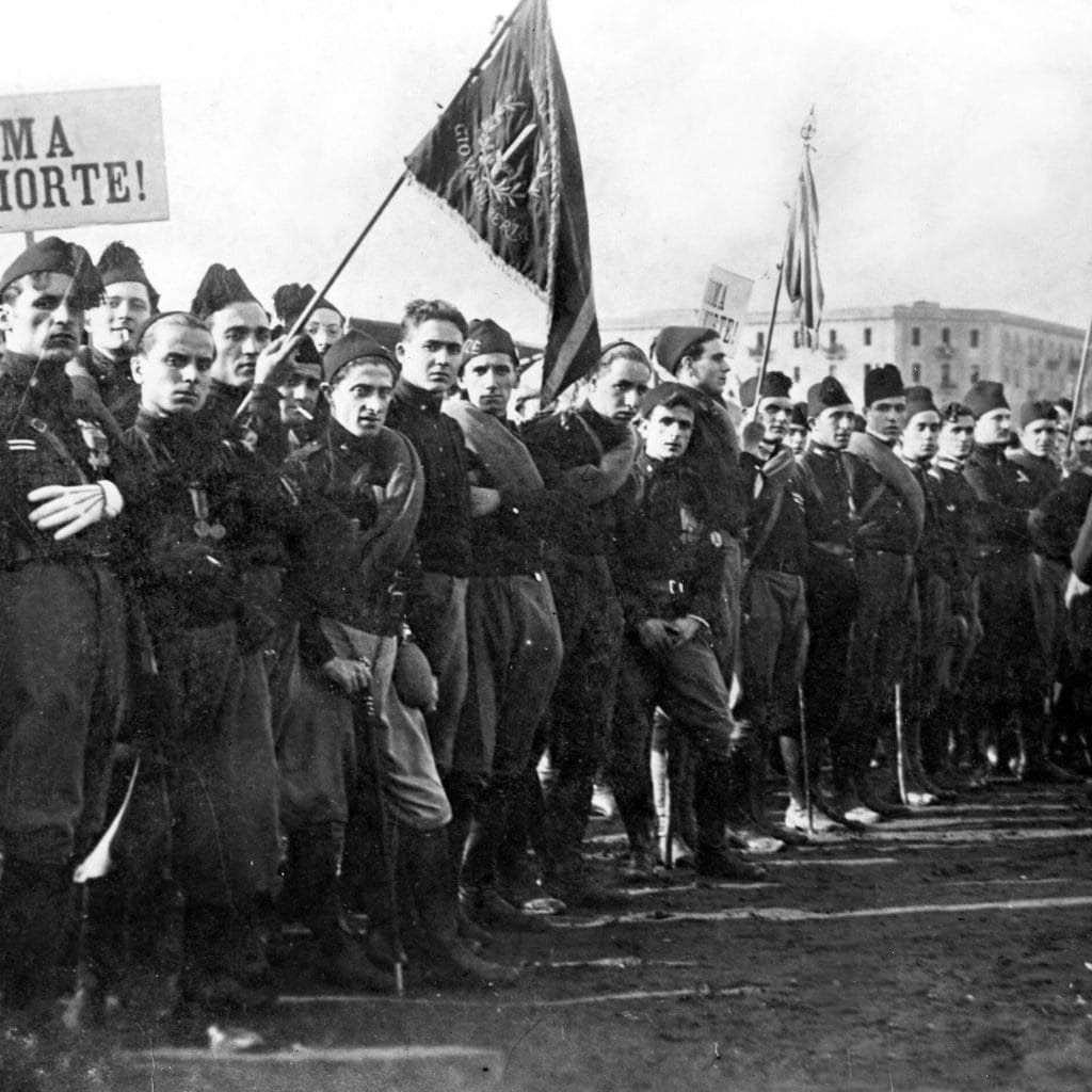 marcia su roma fasci di combattimento